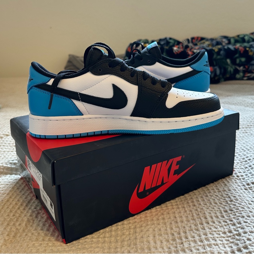New Air Jordan 1 Retro Low OG (GS) Powder Blue